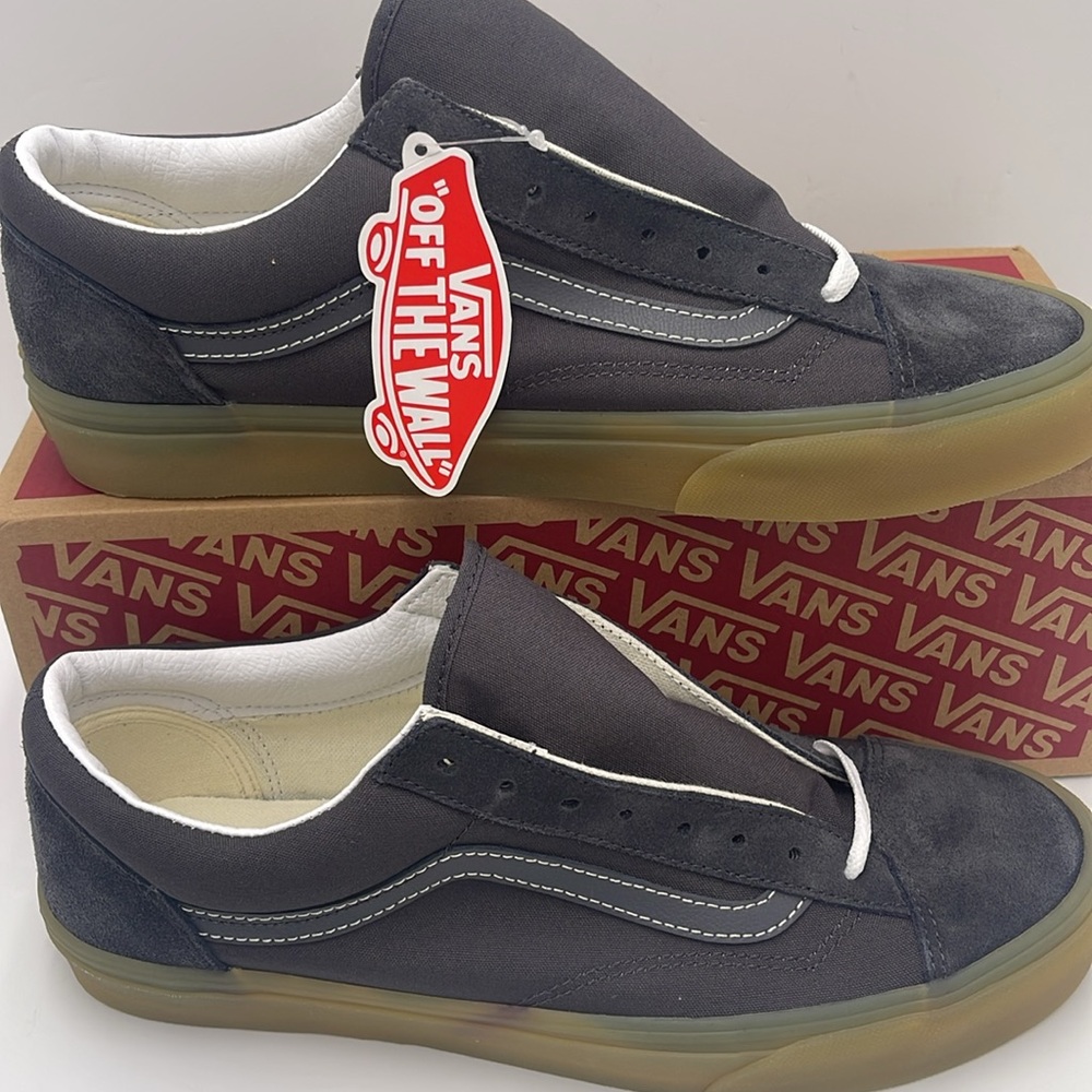 Vans Men’s Style 36 Gum Asphalt
VN0A54F6107 Sneakers - Picture 2 of 16